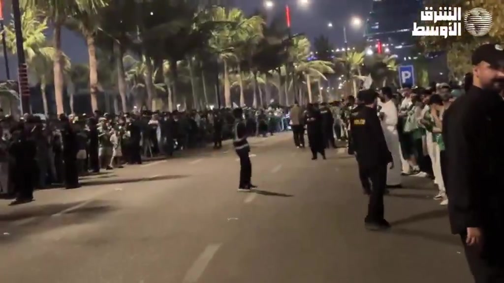 外媒：吉达国民匆忙与球迷庆祝亚冠冠军，想快点备战利雅得胜利